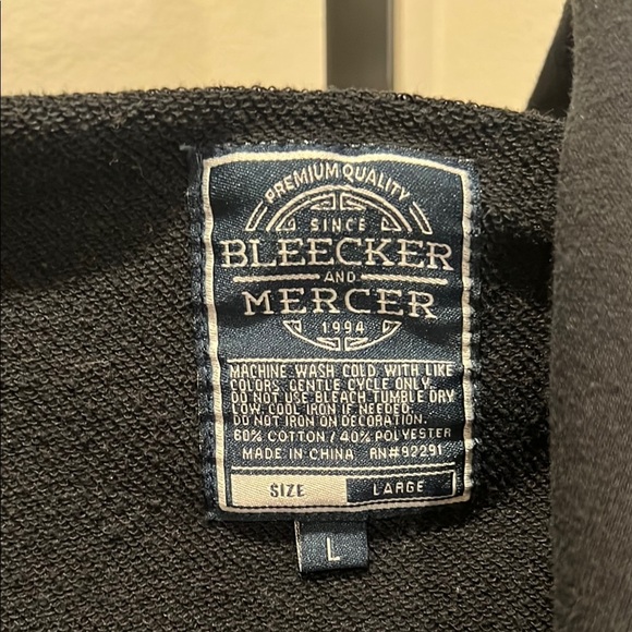 Black Utility Jacket with Hood and Relaxed Fit - Picture 2 of 3